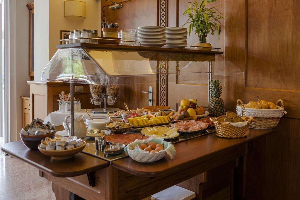 Hotel San Vito バルドリーノ エクステリア 写真