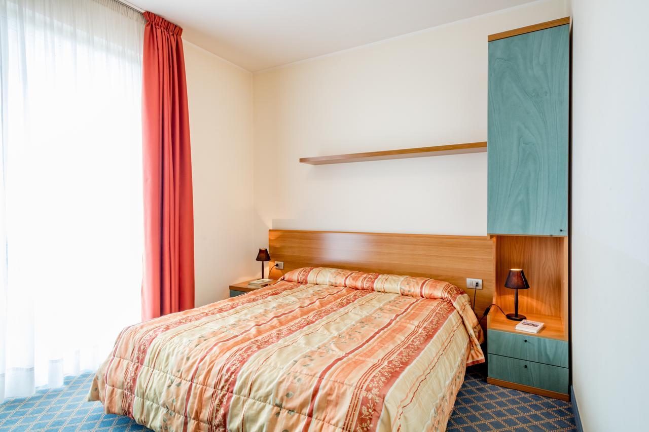 Hotel San Vito バルドリーノ エクステリア 写真