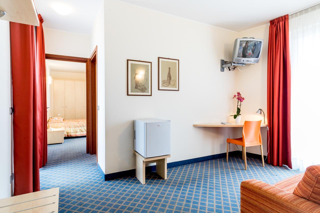 Hotel San Vito バルドリーノ エクステリア 写真