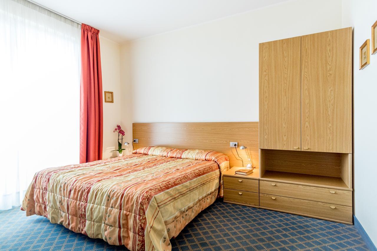 Hotel San Vito バルドリーノ エクステリア 写真