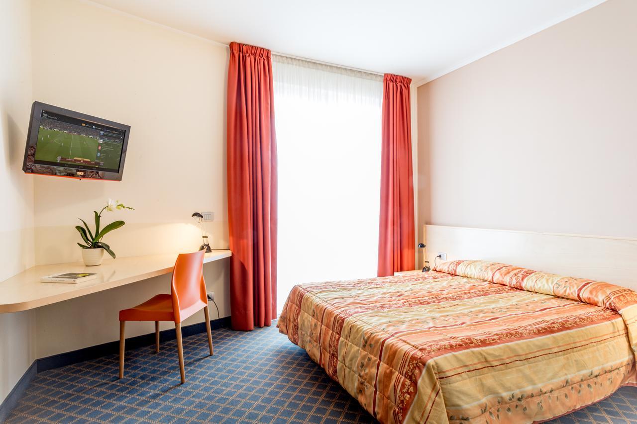 Hotel San Vito バルドリーノ エクステリア 写真