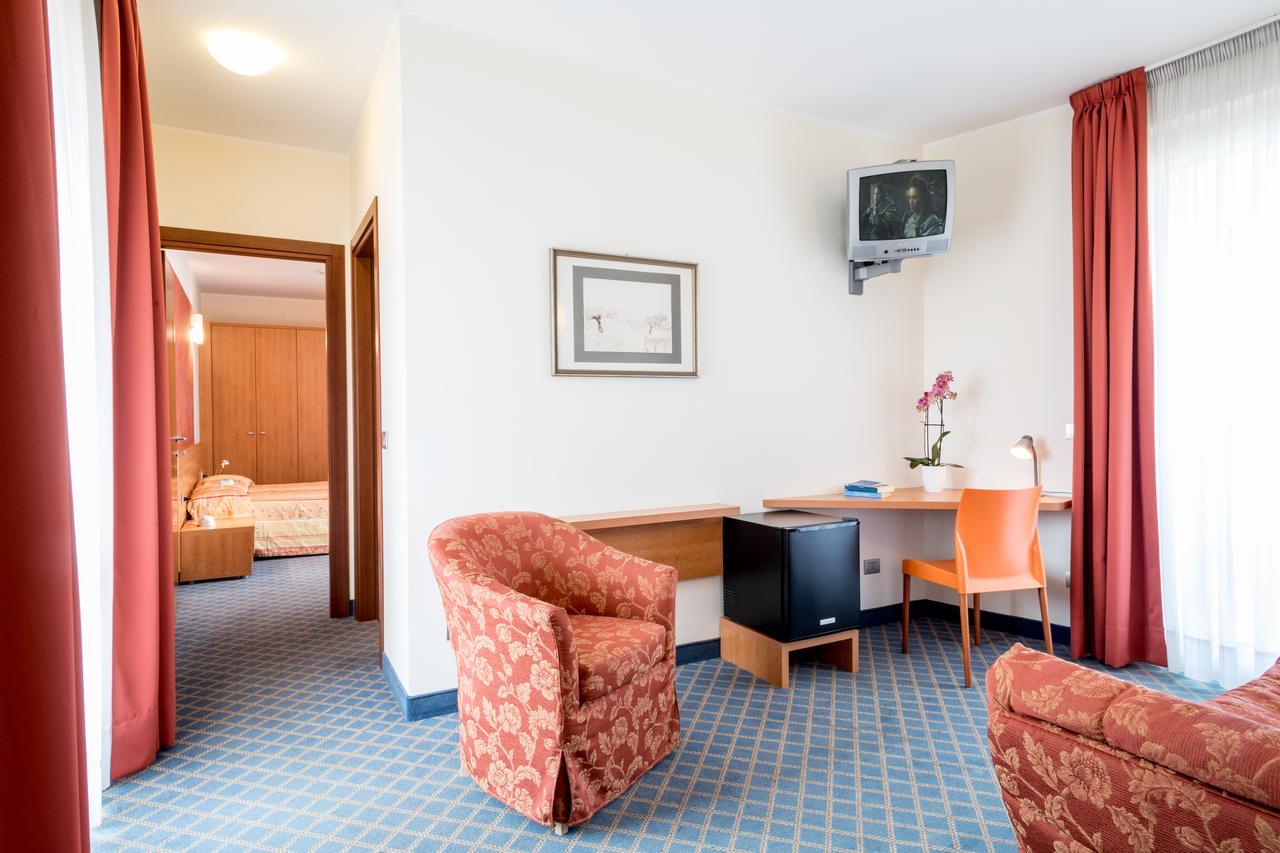 Hotel San Vito バルドリーノ エクステリア 写真