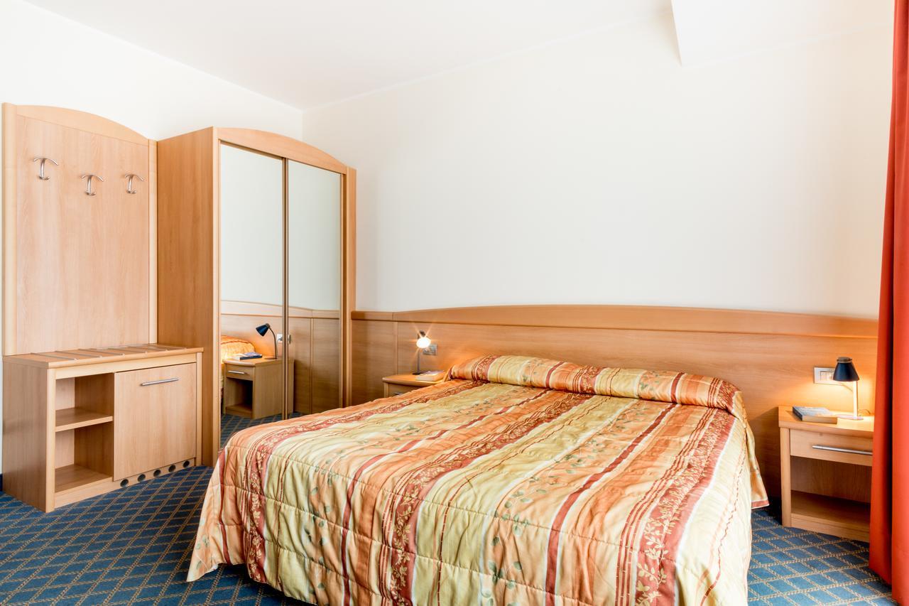 Hotel San Vito バルドリーノ エクステリア 写真
