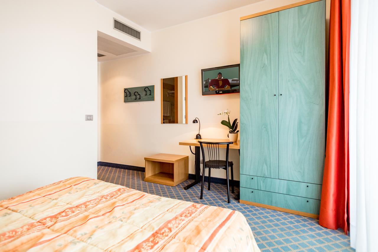 Hotel San Vito バルドリーノ エクステリア 写真
